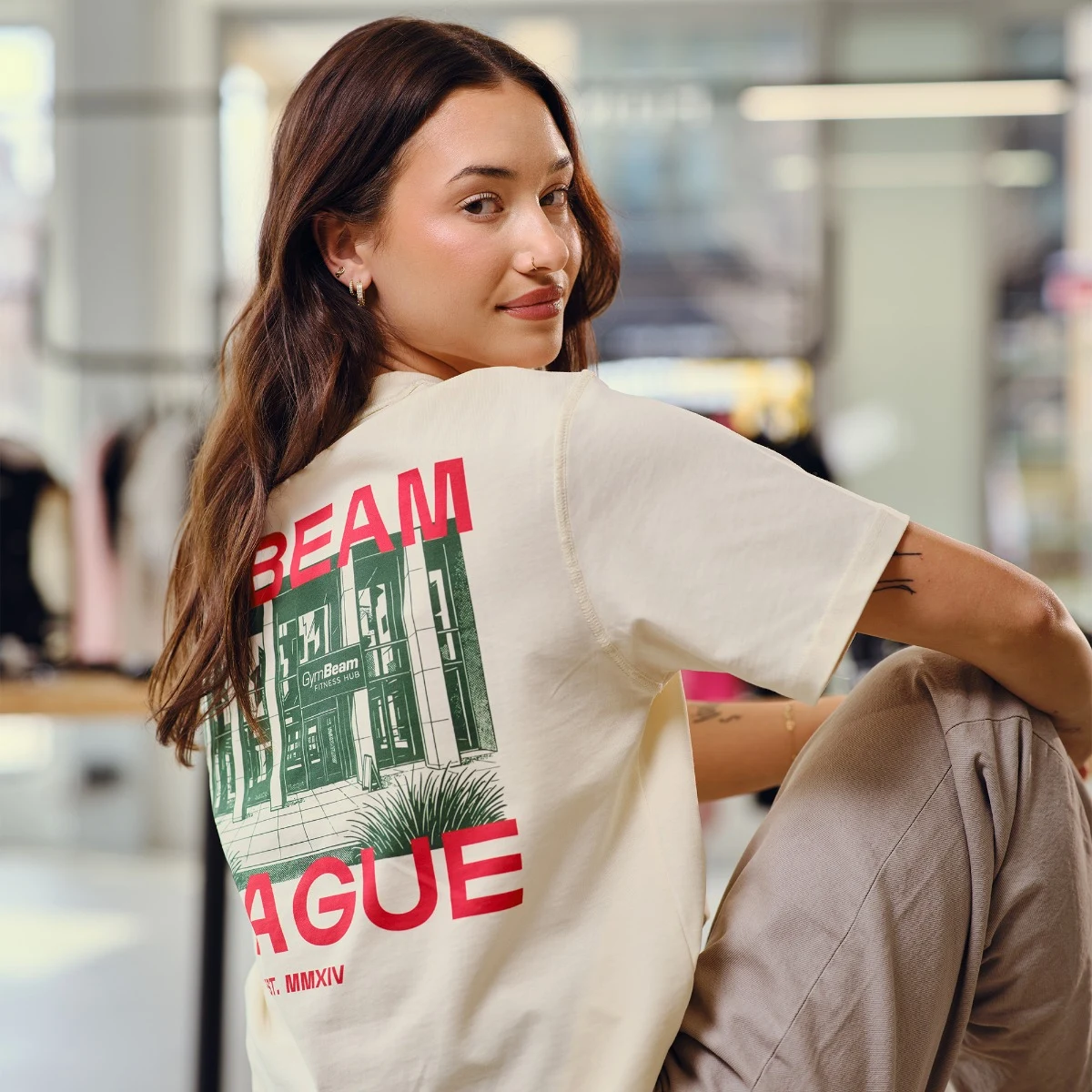 GymBeam Prague T-shirt Cream - Rozmiar: XL | Kolor: Béžová | Waga: 0,2498 g | Opakowanie: 37 · záber 3