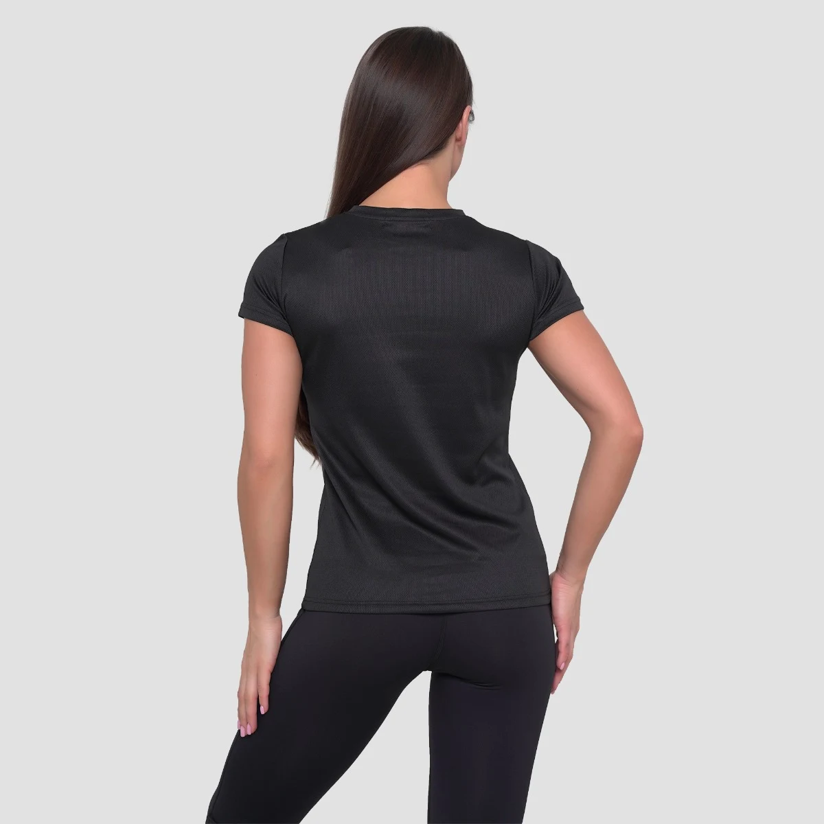 GymBeam Women‘s Mesh T-Shirt Essence Black - Rozmiar: XS | Kolor: Czarny | Waga: 0,0967 g | Opakowanie: 100 · záber 3