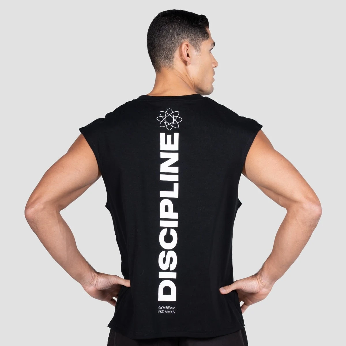 GymBeam Discipline Tanktop Black - Rozmiar: XL | Kolor: Czarny | Waga: 0,1985 g | Opakowanie: 37 · záber 1