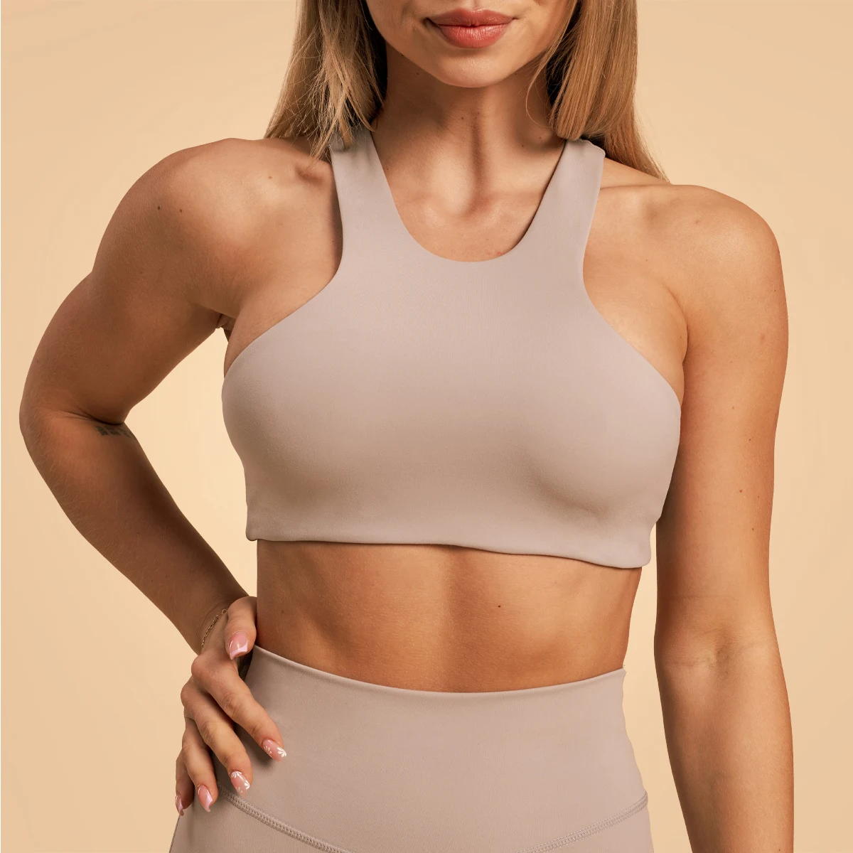 BeastPink Venture Sports Bra Ash · záber 2
