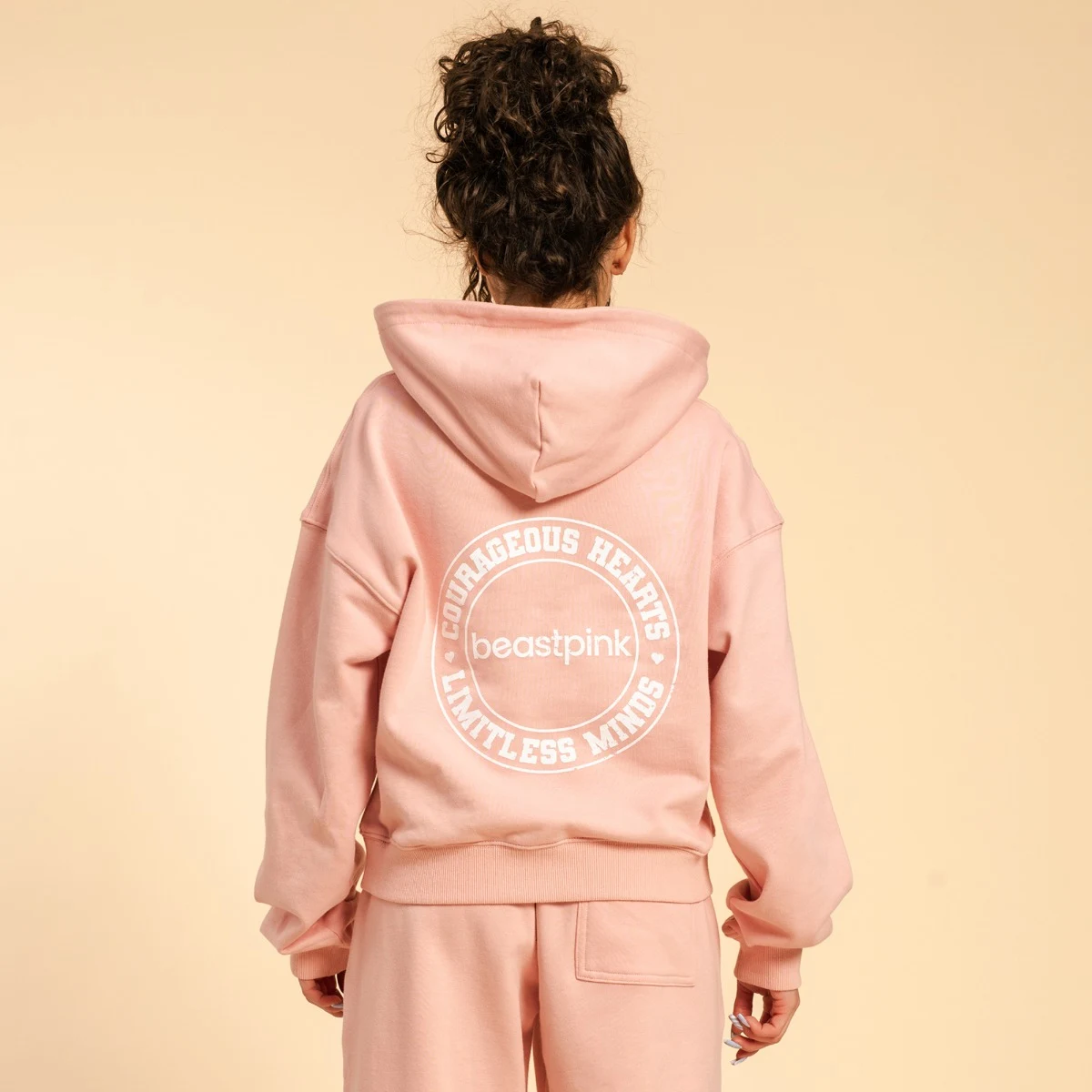 BeastPink Women‘s Serenity Hoodie Pink - Rozmiar: XL | Kolor: Różowy | Waga: 0,639 g | Opakowanie: 30 · záber 4