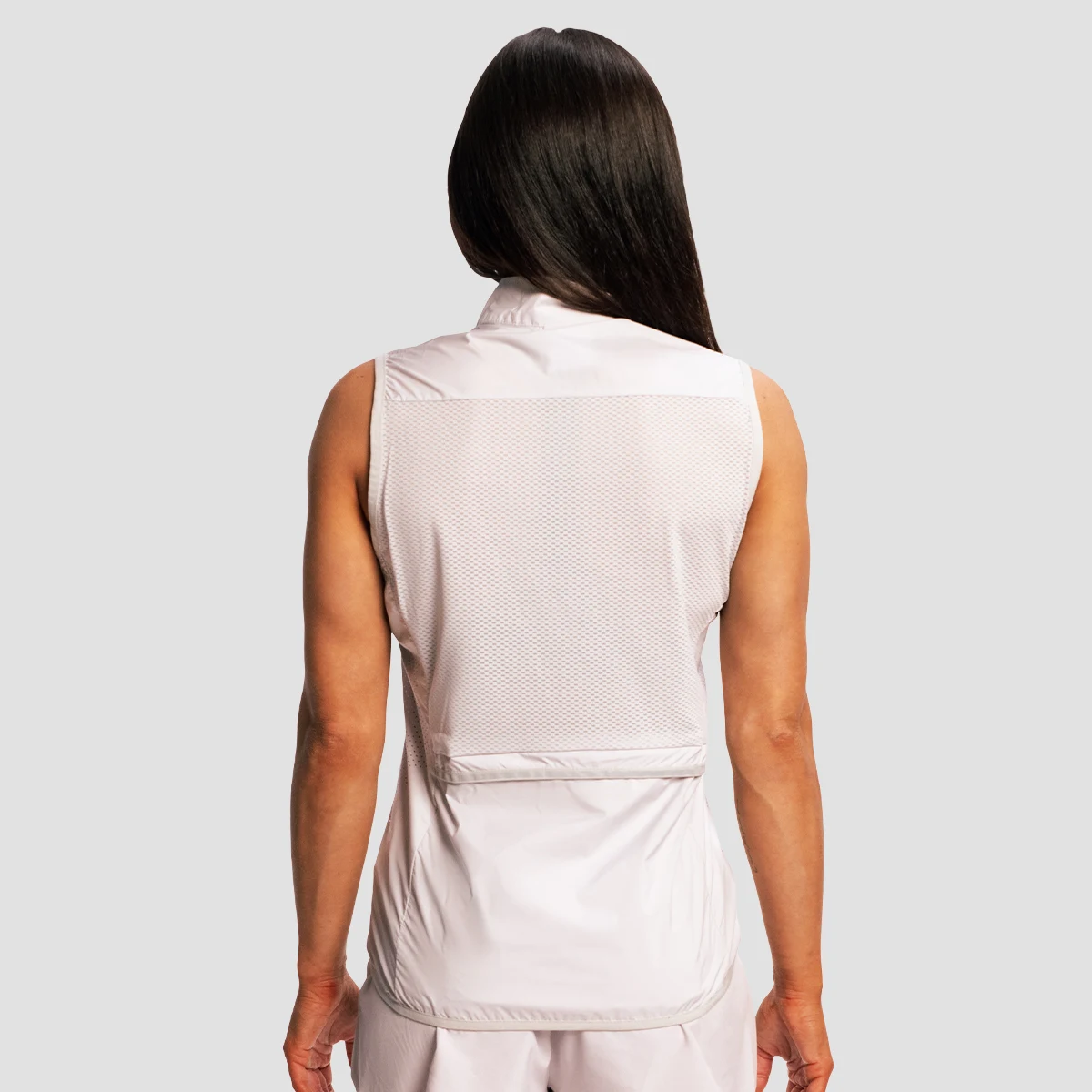 GymBeam Women‘s Pulse X Running Gillet Gray - Rozmiar: XS | Kolor: Szary | Waga: 0,076 g | Opakowanie: 53 · záber 3