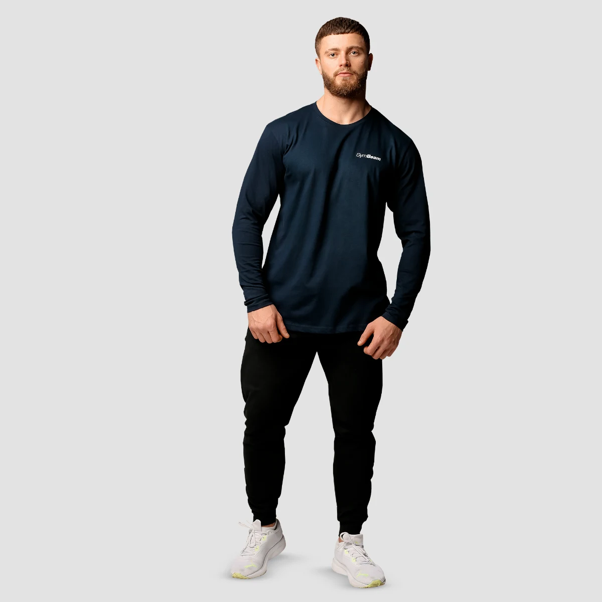 GymBeam Men‘s Basic Long Sleeve T-Shirt Navy - Kolor: Niebieski | Waga: 0,267 g · záber 4