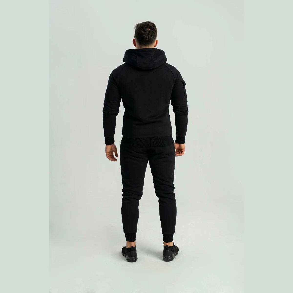 STRIX Joggery Nova Black · záber 5