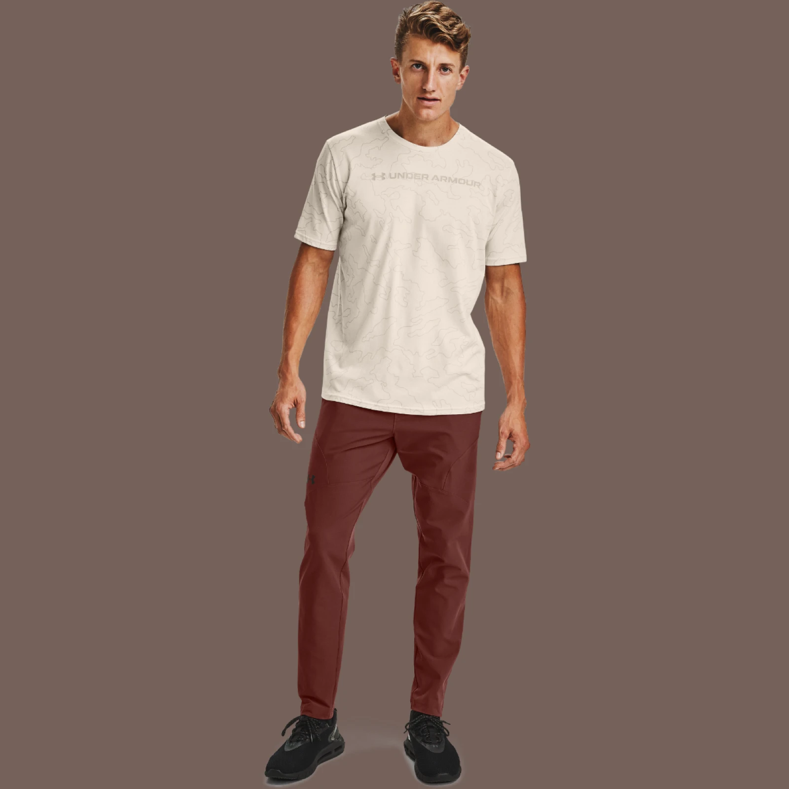 Under Armour Koszulka All Over Wordmark Brown · záber 3