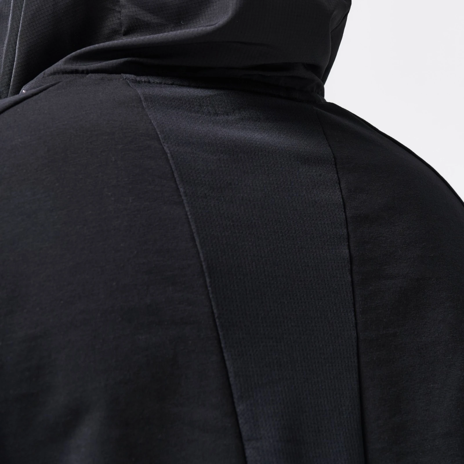 SQUATWOLF Women‘s T-shirt Vented Crop Hoodie Black - Rozmiar: XL | Pohlavie: Damskie | Vek: Dorośli | Waga: 0,29 g | Opakowanie: 100 · záber 5