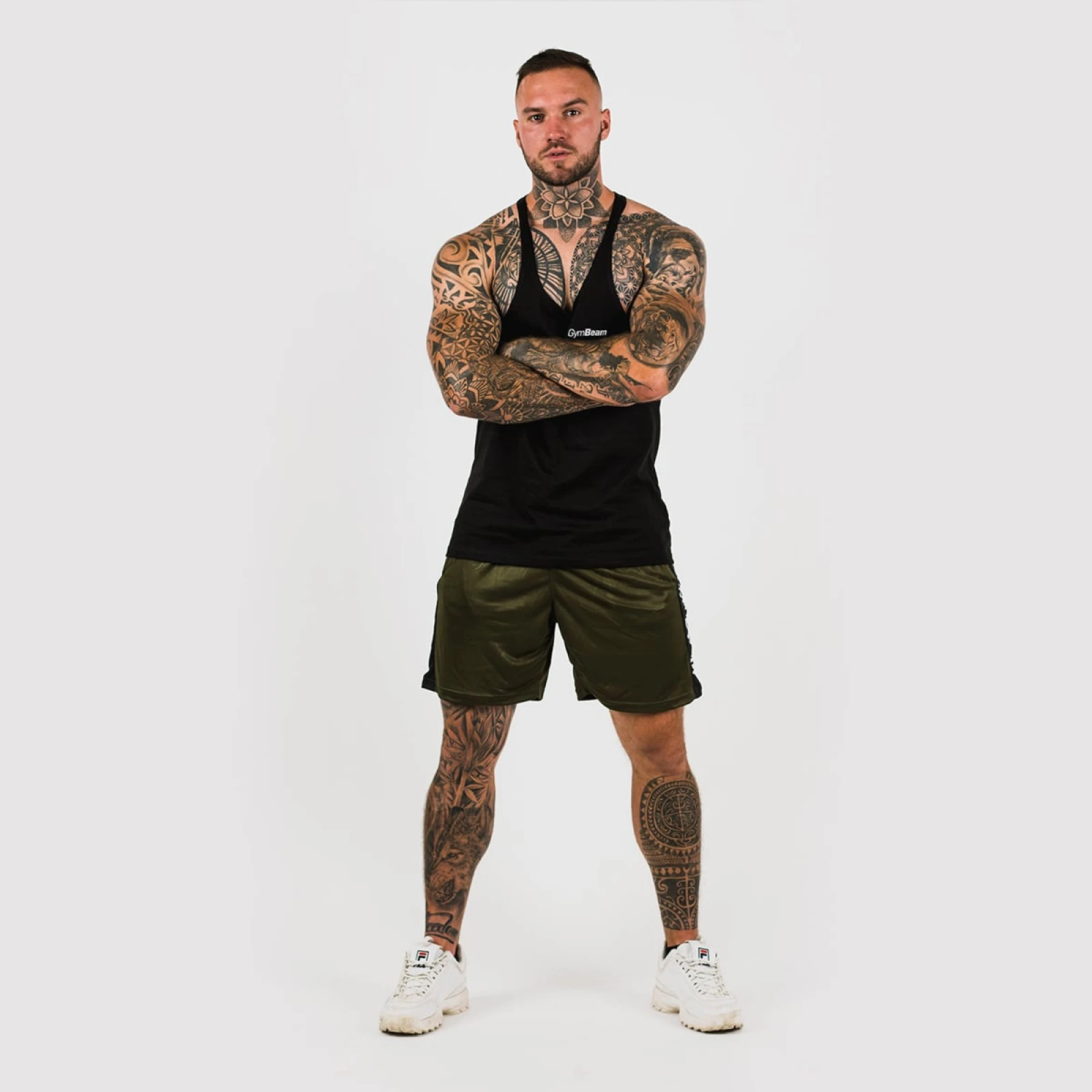 GymBeam Šortky Vertical Military Green - Rozmiar: XL | Vek: Dorośli | Waga: 0,203 g | Opakowanie: 140 · záber 3