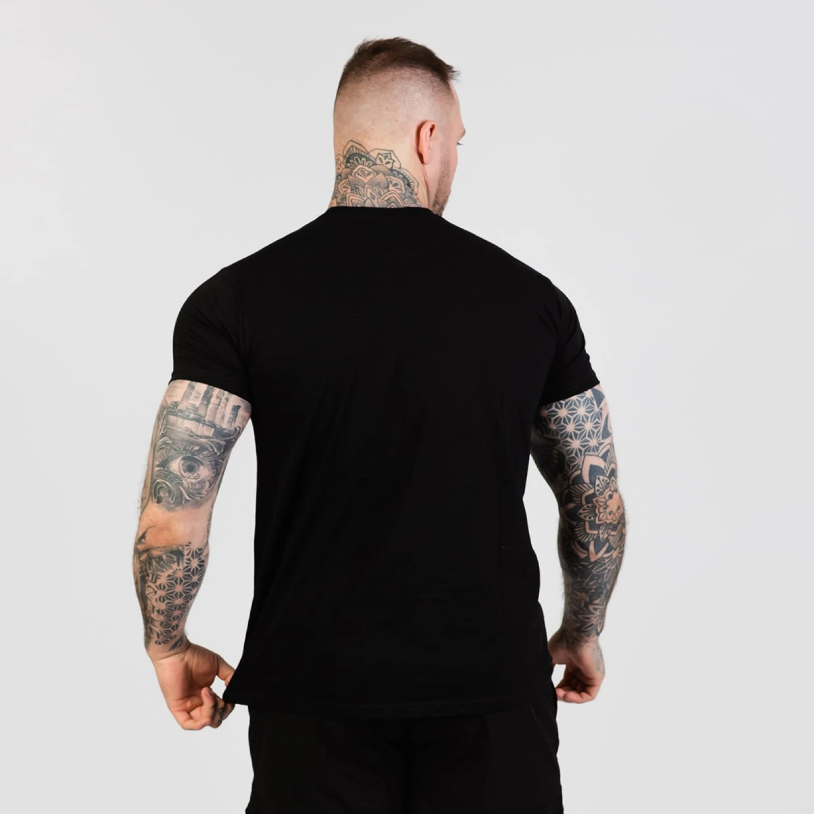 GymBeam Beam T-shirt Black - Rozmiar: XXL | Kolor: čierna | Grupa wiekowa: Dorośli · záber 3
