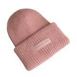 BeastPink Winter Beanie Peach · záber 5