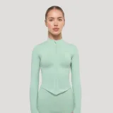 GymBeam Women‘s Luma Sports Top Pistachio - Rozmiar: XL | Kolor: Zielony | Waga: 0,3 g | Opakowanie: 80 · záber 1