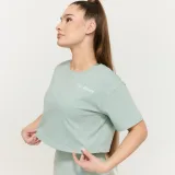 GymBeam Women‘s Limitless Cropped T-shirt Eucalypt - Rozmiar: XL | Kolor: Zielony | Waga: 0,14 g | Opakowanie: 120 · záber 2