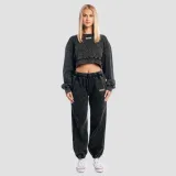 GymBeam Women‘s Aura Cropped Sweatshirt Washed Black - Rozmiar: XS | Kolor: Czarny | Waga: 0,36 g | Opakowanie: 36 · záber 4