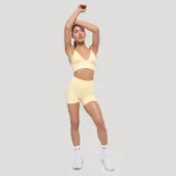 GymBeam Luma Sports Bra Butter Yellow - Rozmiar: M | Kolor: Żółty | Waga: 0,092 g | Opakowanie: 130 · záber 3