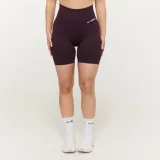 GymBeam Women‘s GymBabe Shorts Eclipse - Rozmiar: XS | Kolor: Fioletowy | Waga: 1 g · záber 3