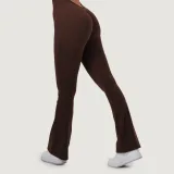GymBeam Women‘s NEO Jumpsuit Mocha - Rozmiar: XS | Kolor: Brązowy | Waga: 0,285 g | Opakowanie: 50 · záber 3