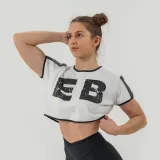 NEBBIA Women‘s Oversized Crop Top Game On White · záber 1