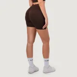 GymBeam Women‘s NEO Seamless Shorts Mocha - Rozmiar: XS | Kolor: Brązowy | Waga: 0,132 g | Opakowanie: 120 · záber 1