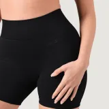 GymBeam Women‘s NEO Seamless Shorts Black - Rozmiar: XS | Kolor: Czarny | Waga: 0,132 g | Opakowanie: 120 · záber 5