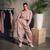 GymBeam Women‘s Aura Joggers Roux - Rozmiar: XS | Kolor: Różowy | Waga: 0,58 g | Opakowanie: 22 · záber 2