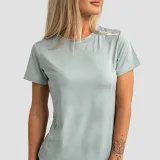 GymBeam Women‘s Limitless T-shirt Eucalypt - Rozmiar: XXL | Kolor: Zielony | Waga: 0,177 g | Opakowanie: 120 · záber 2