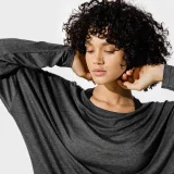 SQUATWOLF Women‘s T-shirt Batwing Top Black Marl · záber 4