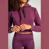 STRIX Krótka bluza damska z kapturem Essential Plum - Rozmiar: S | Kolor: Fioletowy | Waga: 0,44 g | Opakowanie: 30 · záber 2