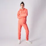 Champion Women‘s Big Logo Slim Fit Hoodie Red - Rozmiar: XL | Kolor: Czerwony | Waga: 0,576 g · záber 4