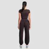 GymBeam Women‘s Aura Cropped T-Shirt Tee Brown - Rozmiar: L | Kolor: Brązowy | Waga: 0,183 g | Opakowanie: 80 · záber 5