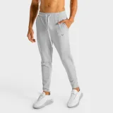 SQUATWOLF Joggery Core Szare · záber 1