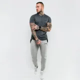 GymBeam Koszulka Basic Dark Grey - Rozmiar: XXL | Vek: Dorośli | Waga: 0,21 g | Opakowanie: 72 · záber 3