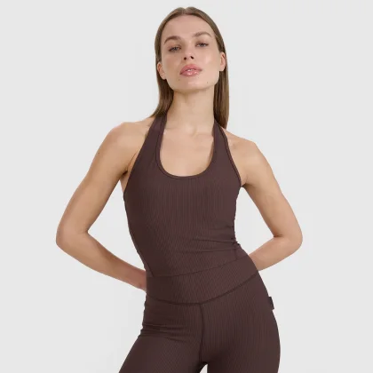 Dámsky slim crop-top bez potlače 4F | Anna Lewandowska - hnedý