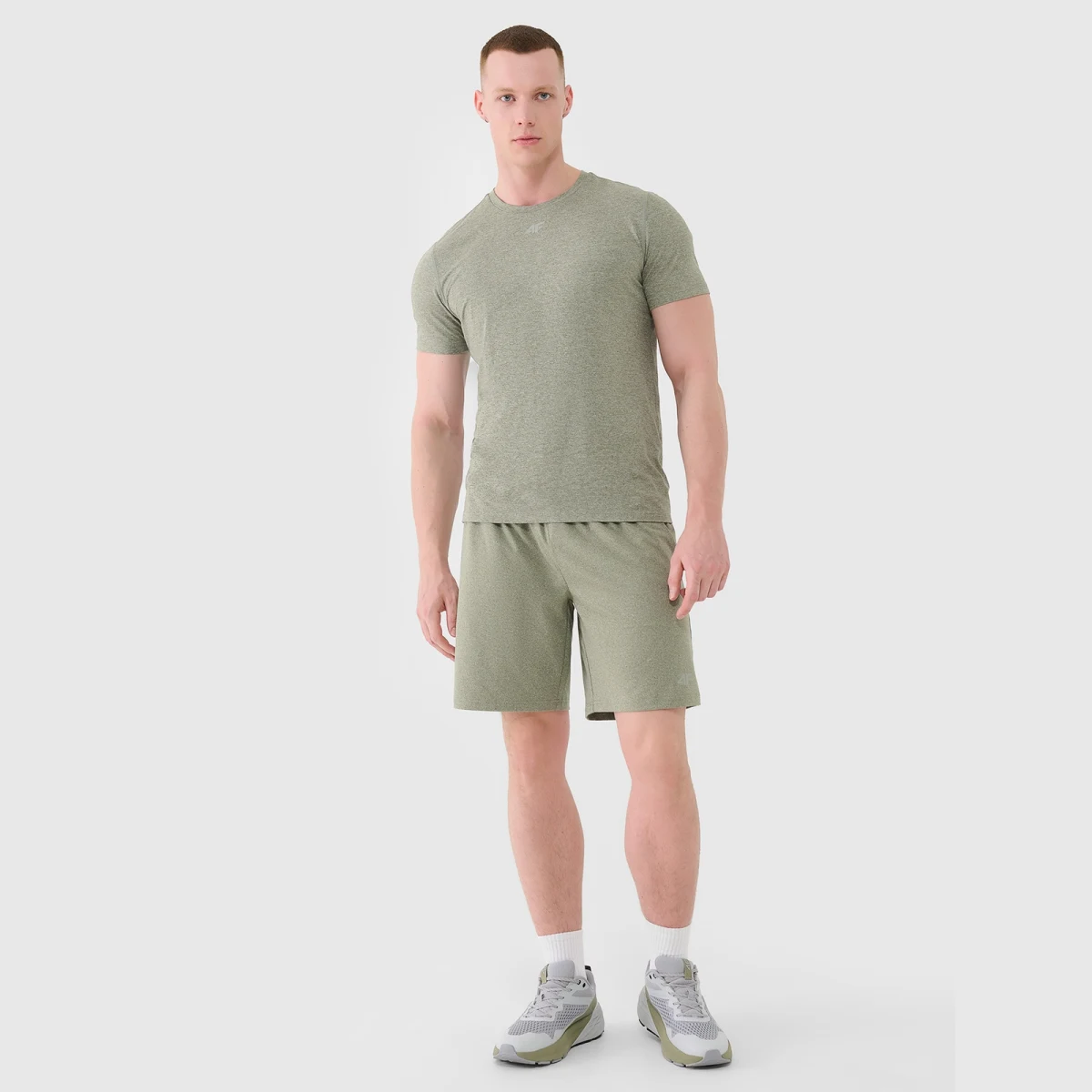 FUNKČNÉ TSHIRT · záber 8