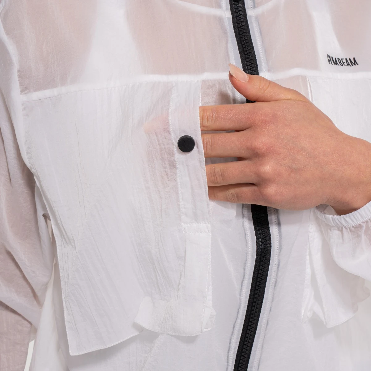GymBeam Geacă pentru femei Flow White · záber 3