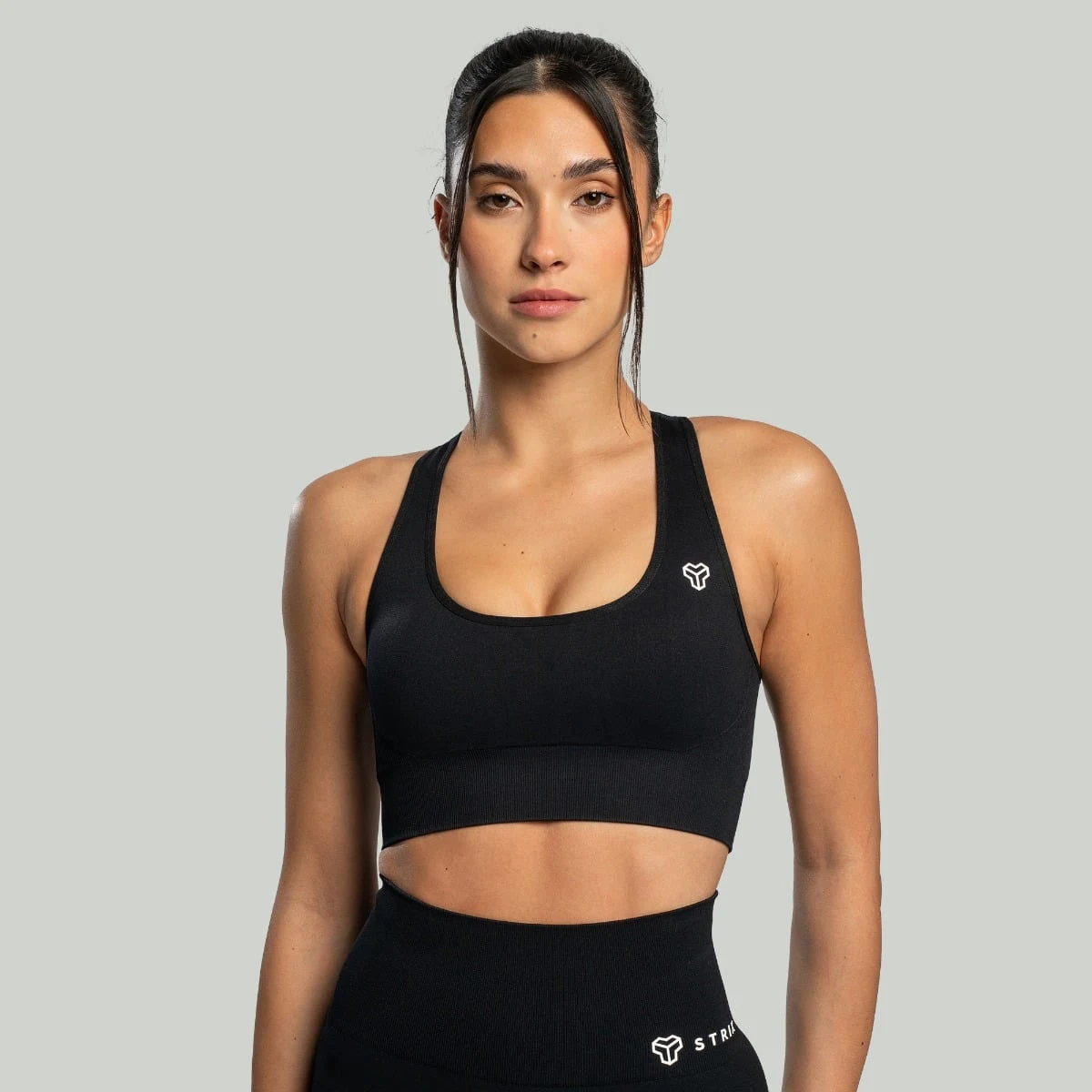 STRIX Sutien sport Seamless Black · záber 1