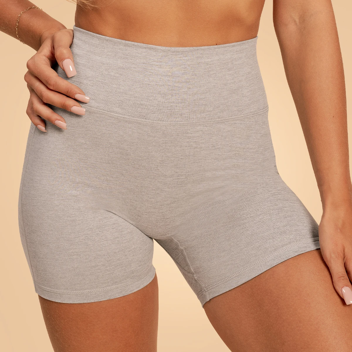 BeastPink Pantaloni scurți pentru femei Sense Black · záber 2
