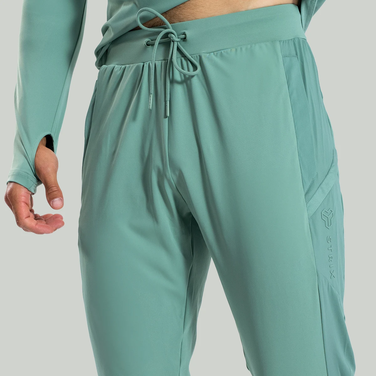 STRIX Pantaloni sport ULTRA Agave · záber 2