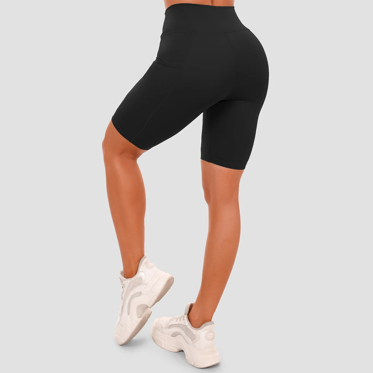 GymBeam Pantaloni scurți pentru femei Biker black · záber 3