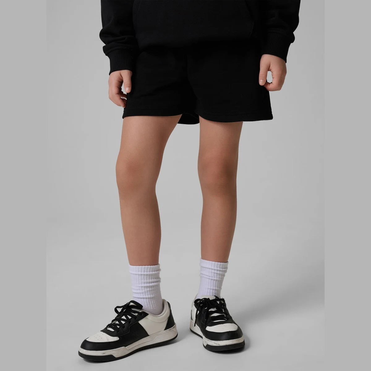KRAŤASY · záber 1