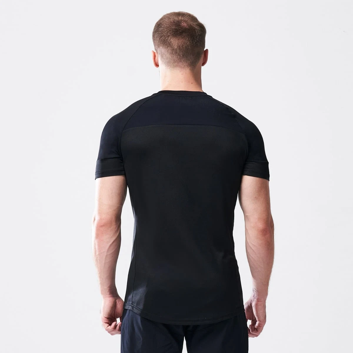 SQUATWOLF Tricou Vented Run Tee Black · záber 2