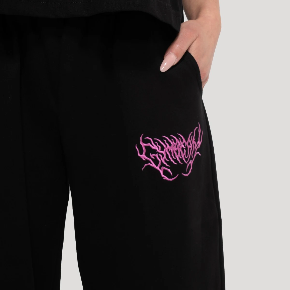 GymBeam Pantaloni sport pentru femei Thorn Black · záber 2