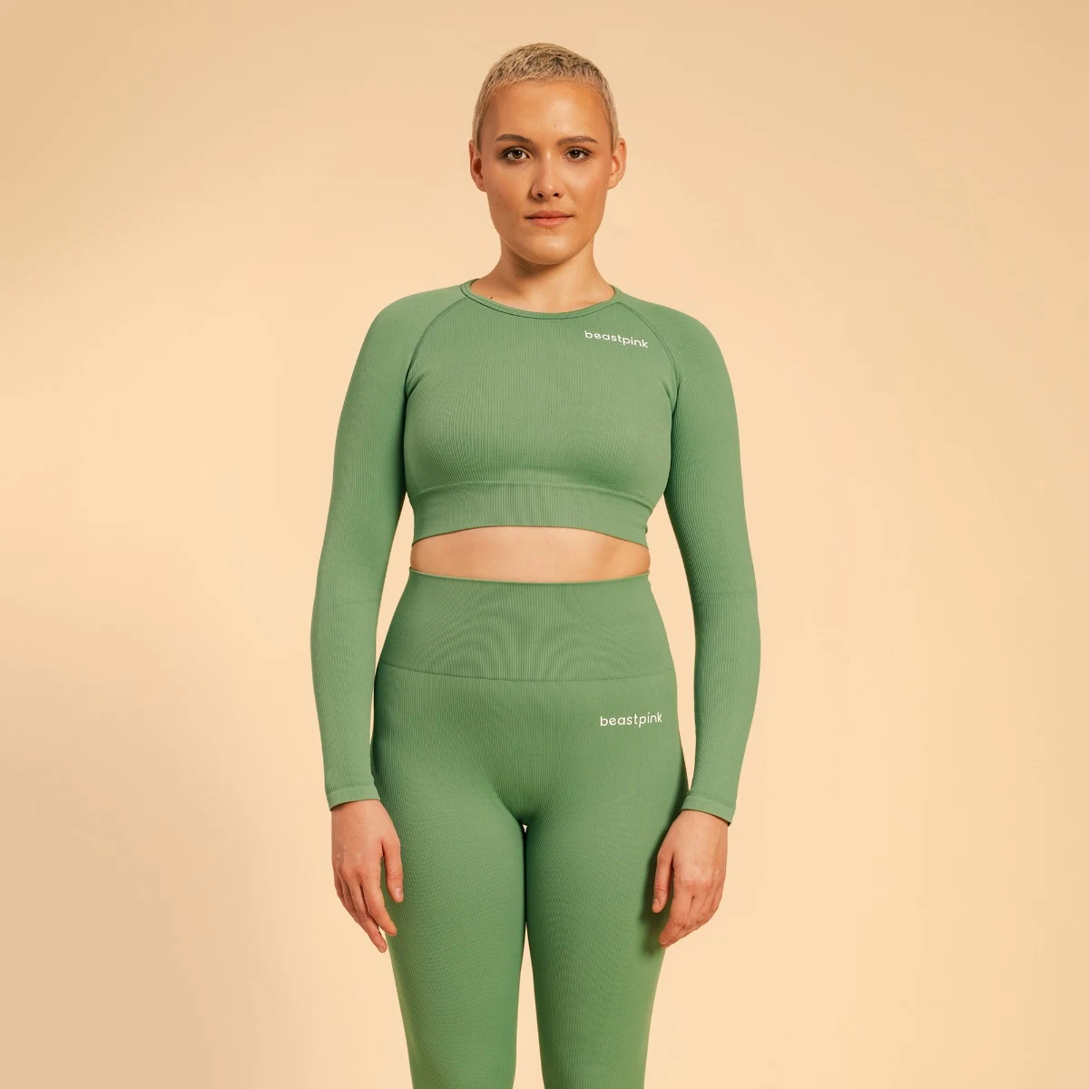 BeastPink Tricou pentru femei Hyper Crop-Top Olivine · záber 3