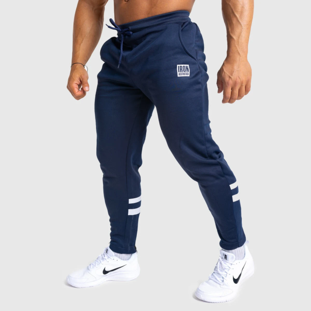 Pantaloni de trening Jogger Iron Aesthetics Boxed, navy · záber 1