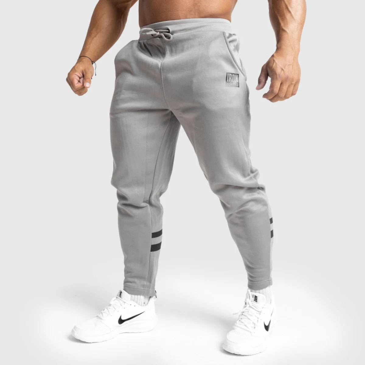 Pantaloni de trening Jogger Iron Aesthetics Boxed, gri · záber 1