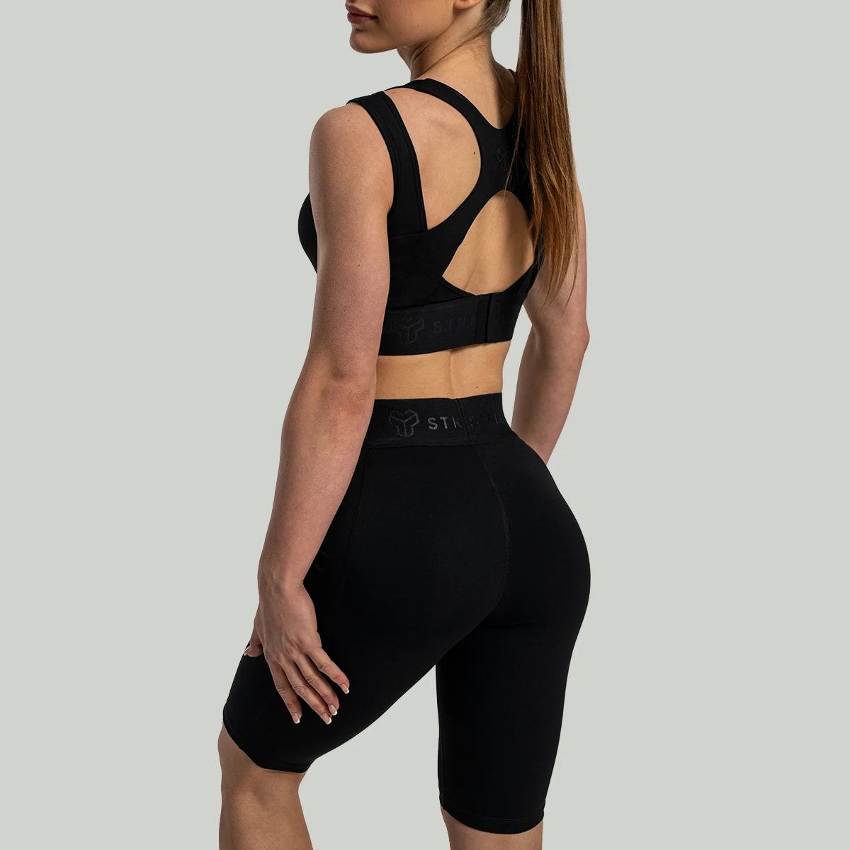 STRIX Pantaloni scurți pentru femei Biker Lunar Black · záber 3