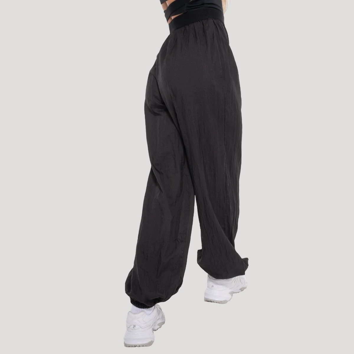 GymBeam Pantaloni sport pentru femei Flow Black · záber 11