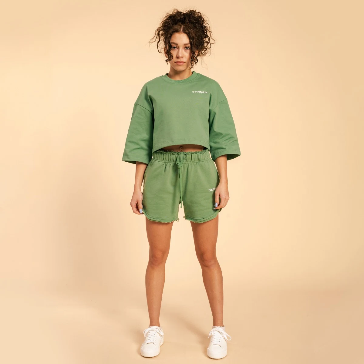 BeastPink Tricou pentru femei Cropped Serenity Olivine · záber 5