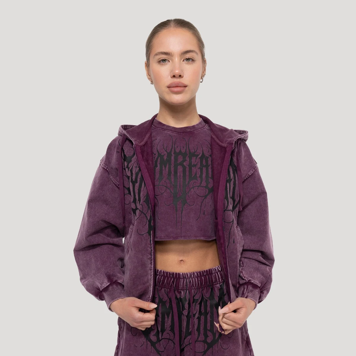 GymBeam Hanorac pentru femei Abyss Raisin · záber 5