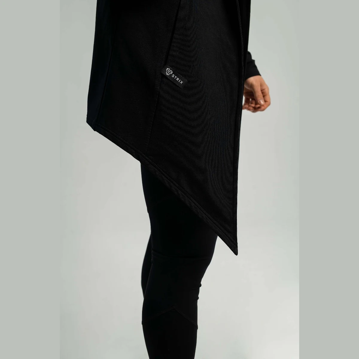 STRIX Cardigan Hoodie black · záber 3