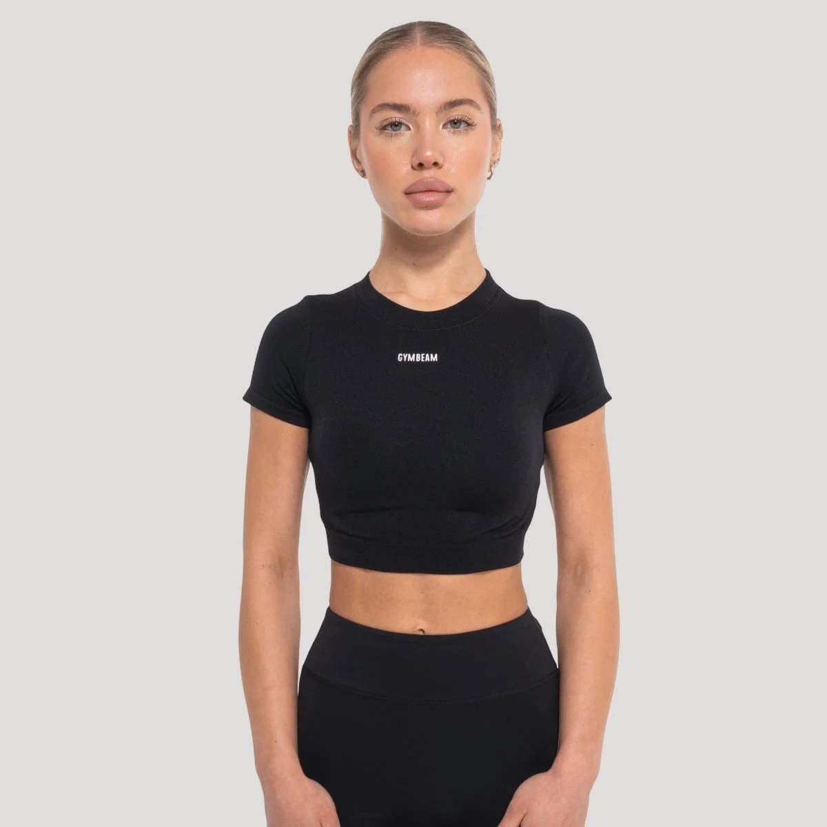 GymBeam Top pentru femei Crop Flow Black · záber 6