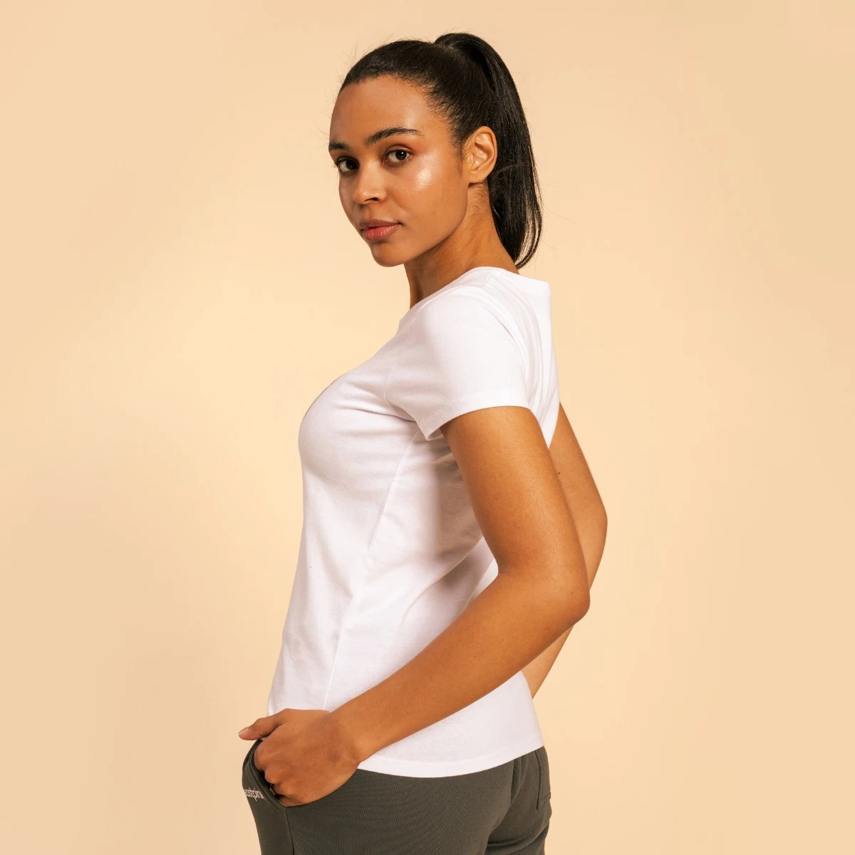 BeastPink Tricou pentru femei Serenity White · záber 3